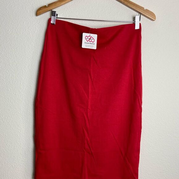 Heart & Hips Classics Womens Medium Rayon Vibrant Red Pencil Skirt - Picture 6 of 6